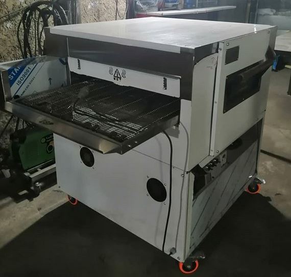 فر ریلی پیتزا